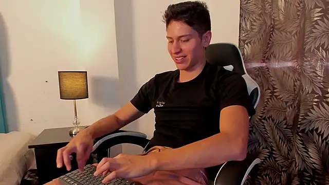 Tyler Cold online show from 09-28-25, 07:41