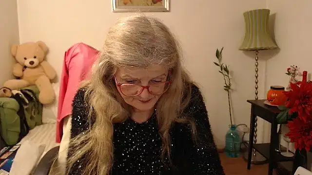 Snapshot of BlairFort chatting on 11-10-25, 07:46 BlairFort online show from 11-10-25, 07:46