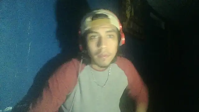AlexAlejandro13 online show from 10-08-25, 06:44