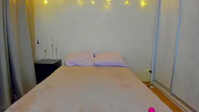 Bella Foryou online show from 01-07-25, 01:03