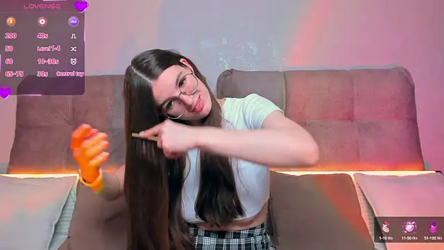 AriellaTesk online show from 12-20-24, 04:09