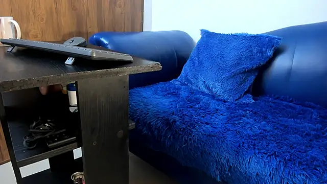 Mature Skinny online show from 01-10-26, 09:16