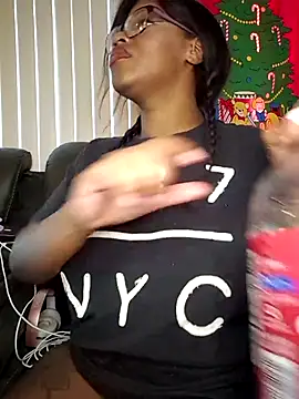 lollycoco online show from 12-14-25, 10:03