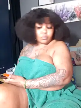 PearlSexxy69 online show from 09-28-25, 03:28