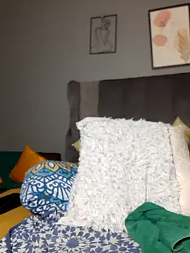 PearlSexxy69 online show from 10-19-25, 12:00