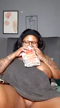 PearlSexxy69 online show from 02-21-26, 06:20