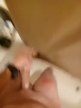 Snapshot of MrDaRkO_420 chatting on 10-22-25, 12:44 MrDaRkO 420 online show from 10-22-25, 12:44