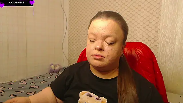 Janiffer MiMi online show from 12-22-25, 06:49