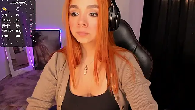 GiaBrooksX online show from 11-15-25, 11:29