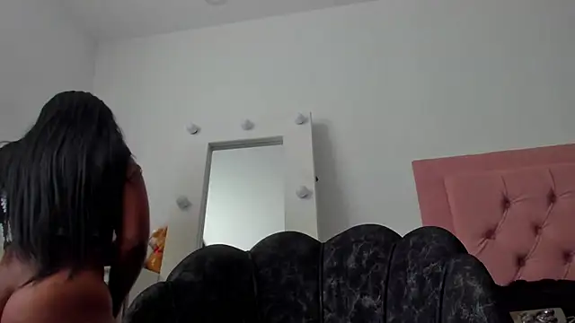 Lindsay-hii online show from 09-30-25, 08:58