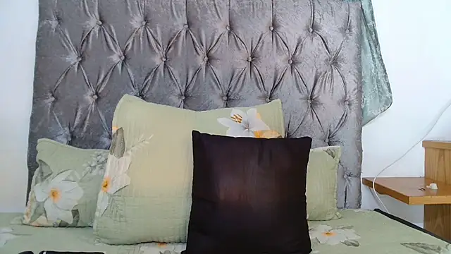 Snapshot of AvaOcean chatting on 03-11-25, 07:36 AvaOcean online show from 03-11-25, 07:36