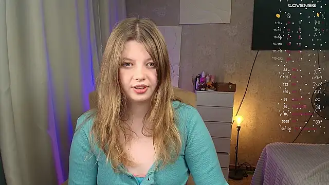 Snapshot of Vivian_cutie chatting on 02-05-26, 03:27 Vivian cutie online show from 02-05-26, 03:27