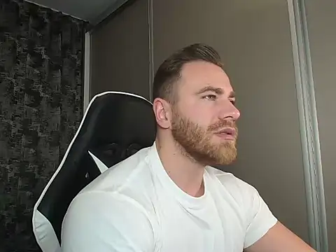 Snapshot of Thori92 chatting on 12-01-24, 05:35 Thori92 online show from 12-01-24, 05:35