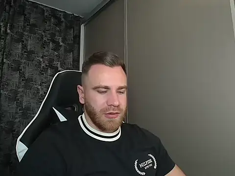 Snapshot of Thori92 chatting on 12-02-24, 07:05 Thori92 online show from 12-02-24, 07:05