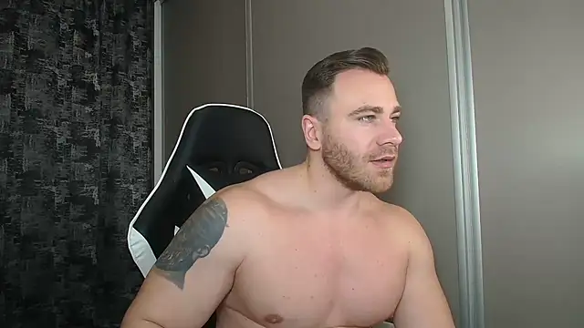 Snapshot of Thori92 chatting on 01-14-25, 05:56 Thori92 online show from 01-14-25, 05:56