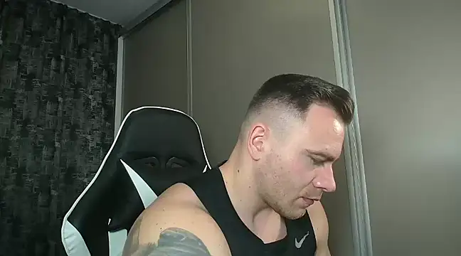 Snapshot of Thori92 chatting on 01-23-25, 04:37 Thori92 online show from 01-23-25, 04:37