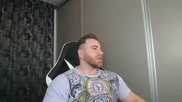 Snapshot of Thori92 chatting on 02-26-25, 05:50 Thori92 online show from 02-26-25, 05:50