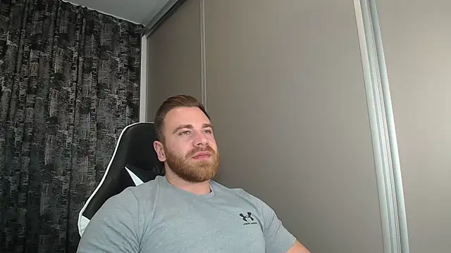 Snapshot of Thori92 chatting on 11-18-25, 06:34 Thori92 online show from 11-18-25, 06:34