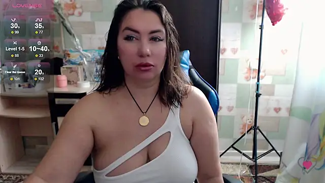 Korolek12 online show from 11-19-25, 05:07