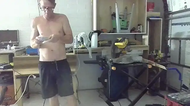 sunburnt602 online show from 03-09-26, 05:33