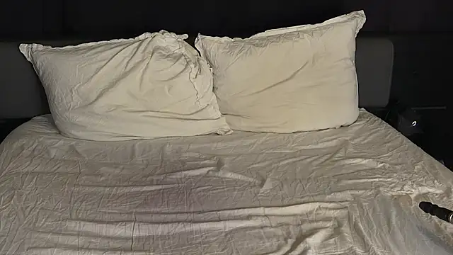 Snapshot of Mymiesexy chatting on 03-01-25, 12:50 Mymiesexy online show from 03-01-25, 12:50