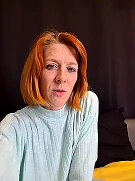 Snapshot of Mymiesexy chatting on 11-12-25, 10:20 Mymiesexy online show from 11-12-25, 10:20