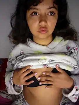 Snapshot of Peach_Girll chatting on 02-22-25, 02:17 Peach Girll online show from 02-22-25, 02:17