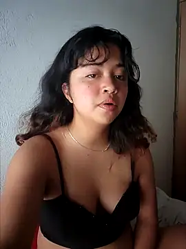 Snapshot of Peach_Girll chatting on 03-01-25, 07:04 Peach Girll online show from 03-01-25, 07:04