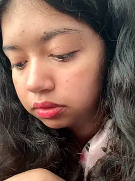 Peach Girll online show from 02-07-26, 12:09