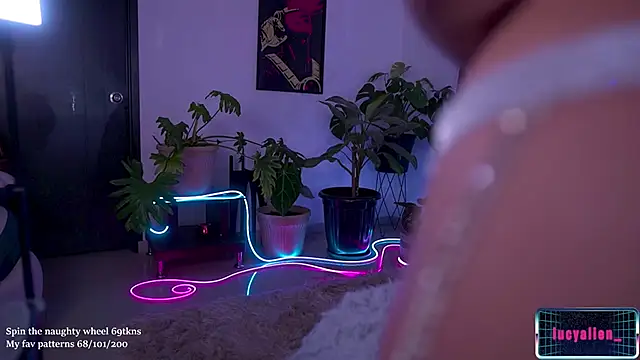 LucyAllenX online show from 11-26-25, 04:30