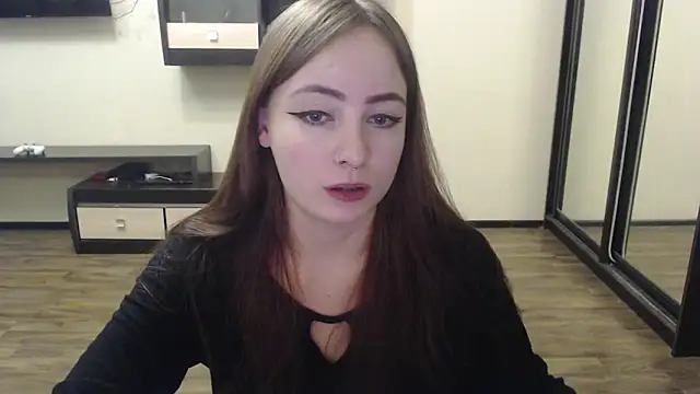 Snapshot of Laralianna chatting on 12-09-24, 04:37 Laralianna online show from 12-09-24, 04:37