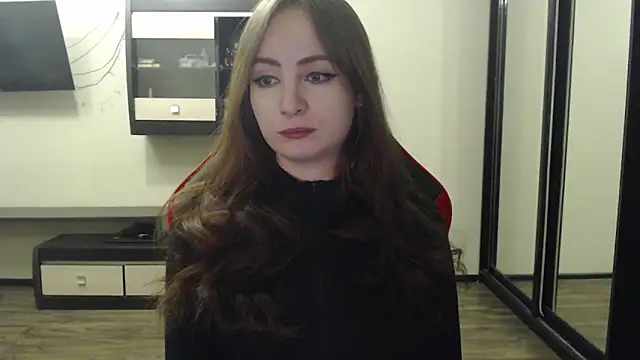 Snapshot of Laralianna chatting on 01-08-25, 04:23 Laralianna online show from 01-08-25, 04:23