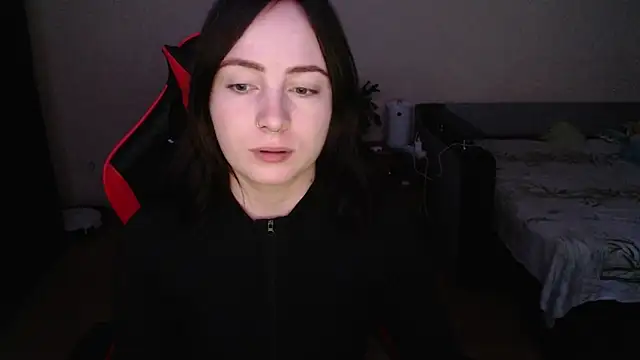 Snapshot of Laralianna chatting on 11-03-25, 06:53 Laralianna online show from 11-03-25, 06:53