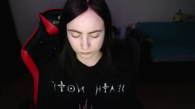 Laralianna online show from 02-13-26, 05:31