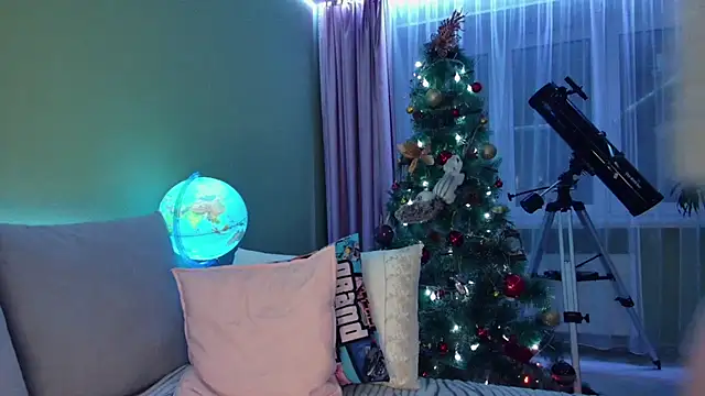 Snapshot of Cuddle_Cat chatting on 01-09-25, 03:36 Cuddle Cat online show from 01-09-25, 03:36