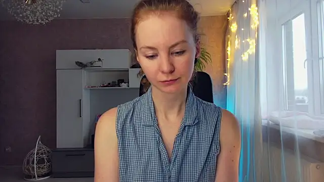 Snapshot of Cuddle_Cat chatting on 02-12-25, 05:58 Cuddle Cat online show from 02-12-25, 05:58