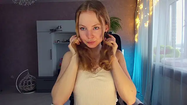 Snapshot of Cuddle_Cat chatting on 03-02-25, 05:01 Cuddle Cat online show from 03-02-25, 05:01