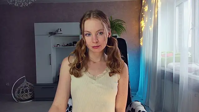 Snapshot of Cuddle_Cat chatting on 03-02-25, 02:00 Cuddle Cat online show from 03-02-25, 02:00