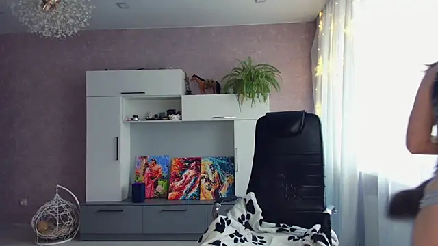 Snapshot of Cuddle_Cat chatting on 03-21-25, 06:49 Cuddle Cat online show from 03-21-25, 06:49