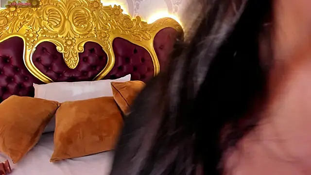 Dulce 26  online show from 12-18-24, 05:21