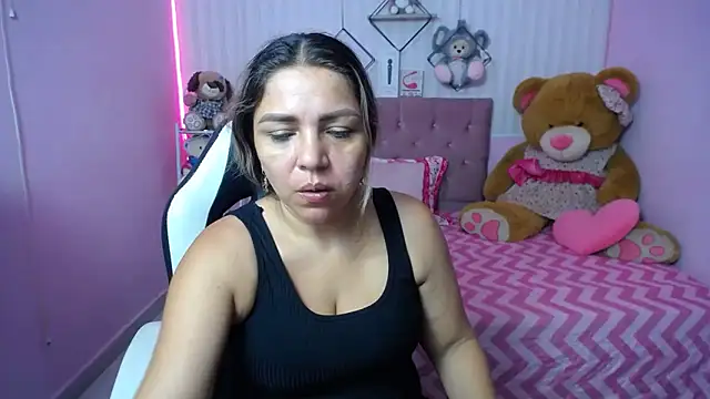cum bigass online show from 09-18-25, 12:18