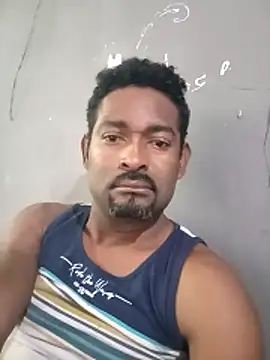 Snapshot of elias1704 chatting on 10-11-25, 12:58 elias1704 online show from 10-11-25, 12:58