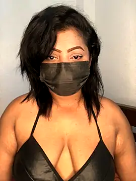  Cute ariana  online show from 10-06-25, 07:50