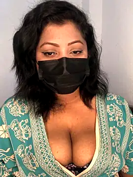  Cute ariana  online show from 10-28-25, 05:00