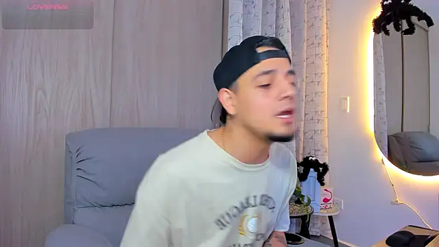 alejandro calderon1 online show from 10-19-25, 11:05