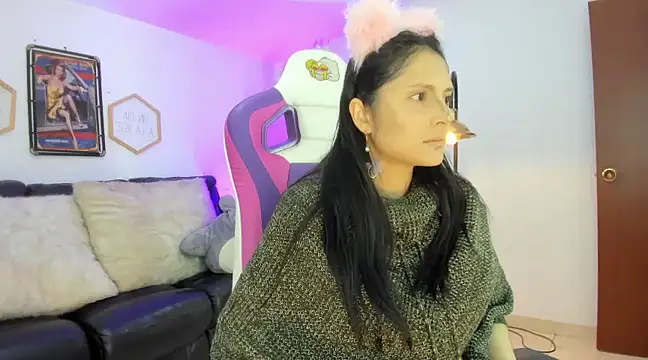 Kyomi chang online show from 01-15-25, 02:35