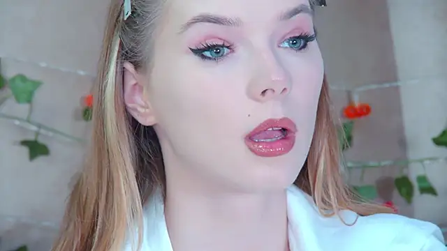 GentleRossi online show from 10-21-25, 03:24