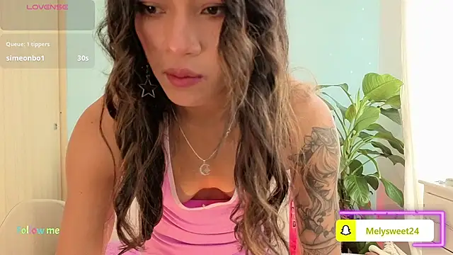 melisa es online show from 10-12-25, 07:13