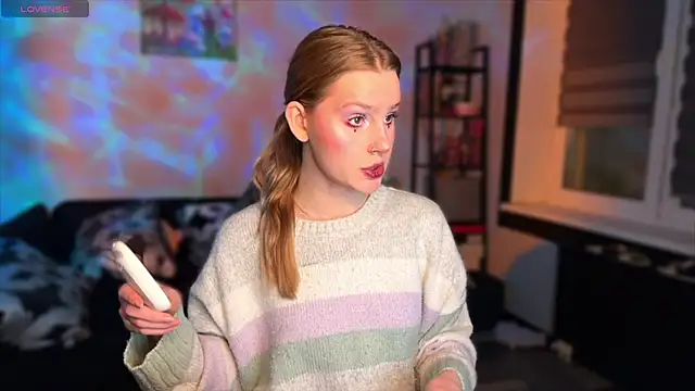 Snapshot of Chanel_Gill chatting on 11-27-25, 07:49 Chanel Gill online show from 11-27-25, 07:49