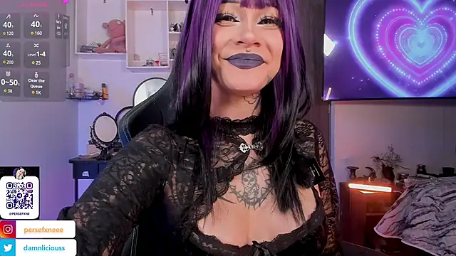 damnliciousss online show from 10-17-25, 12:14